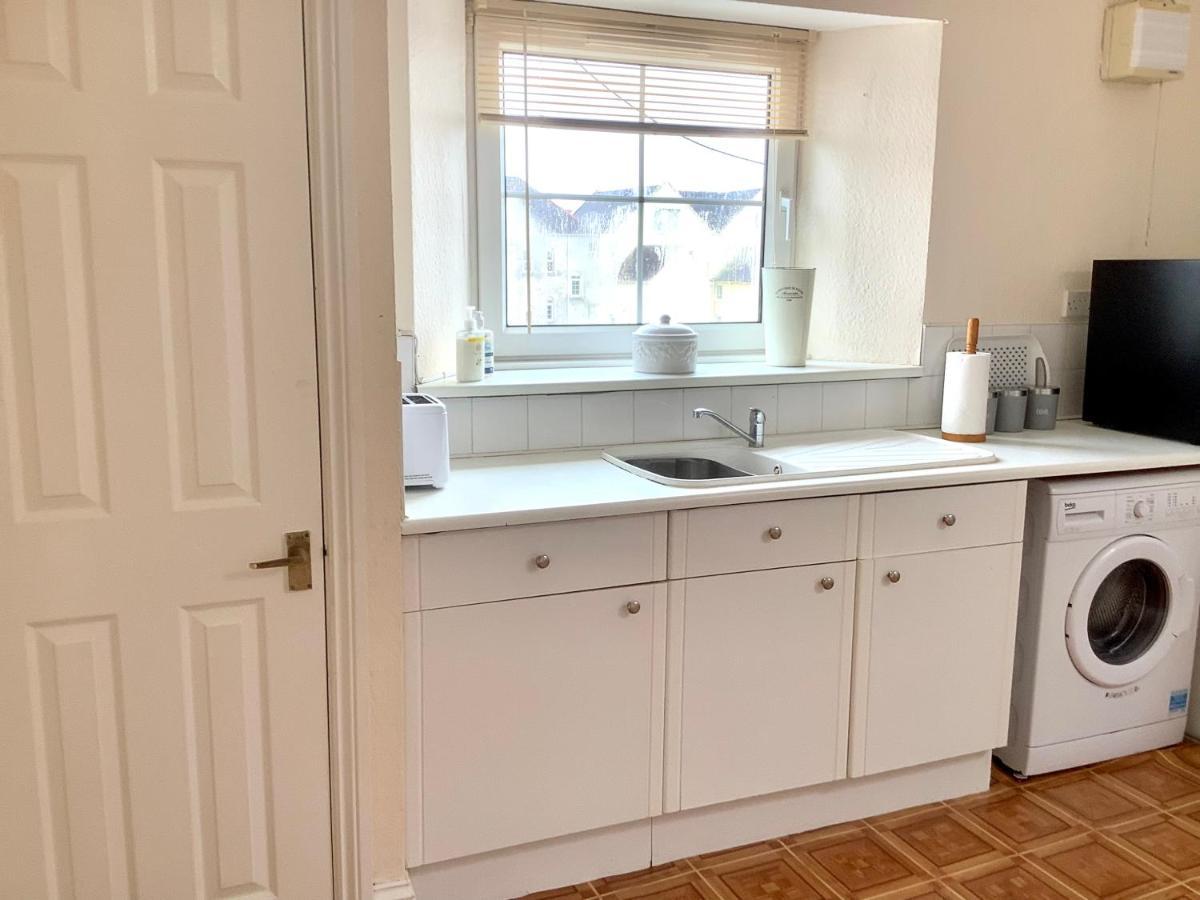 Second Floor Apartment Tenby Town Centre エクステリア 写真